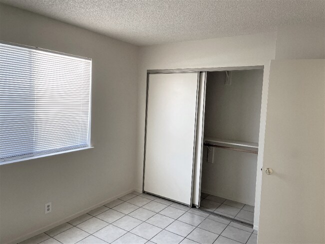 Building Photo - 7450 Trudy Ln