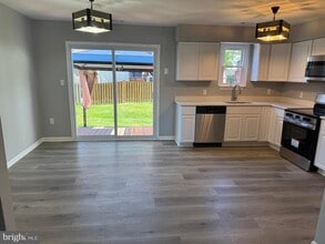 Building Photo - 146 Marine Oaks Dr