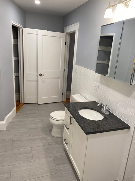 Building Photo - 80 Fenway