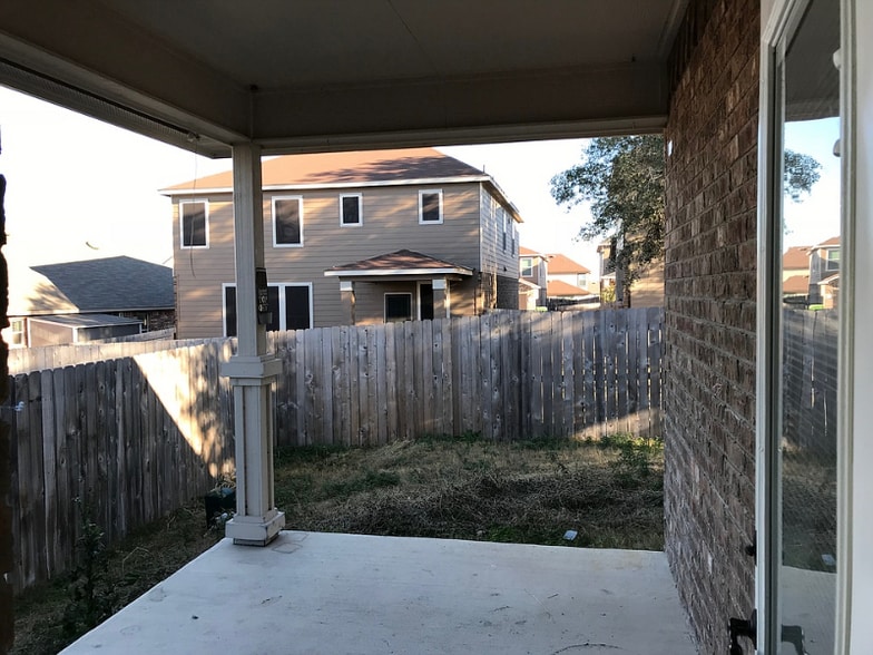 Building Photo - 1326 Crane Ct