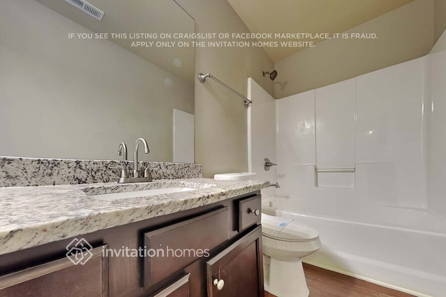 Building Photo - 224 Sableshire Way