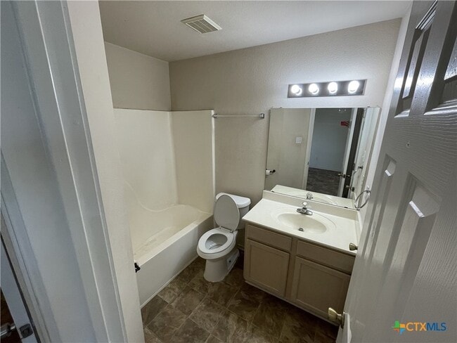 Building Photo - 933 Sagewood Trail