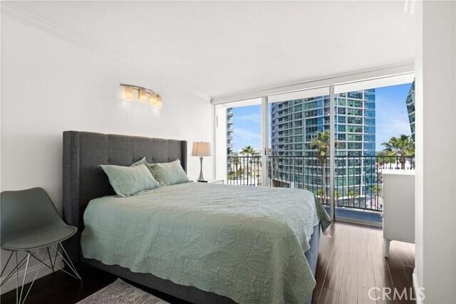 Building Photo - 700 E Ocean Blvd