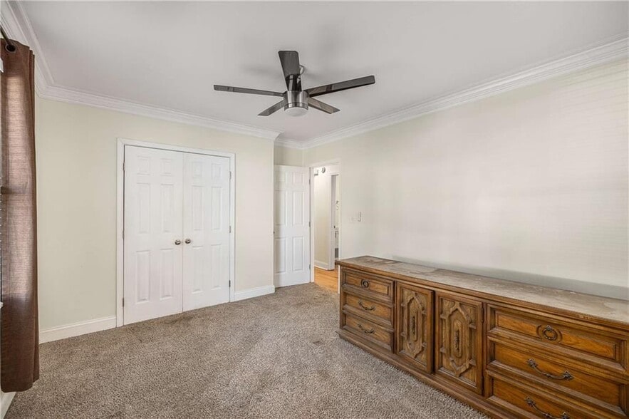 Building Photo - 1674 Browning St SW