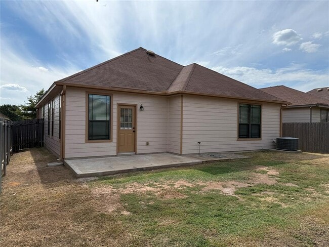 Building Photo - 812 Watson Way