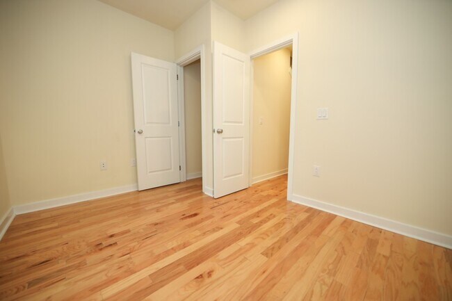 Building Photo - 1802 N Bouvier St