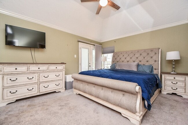 Building Photo - 4 bedrooms home in the heart of Copperfield