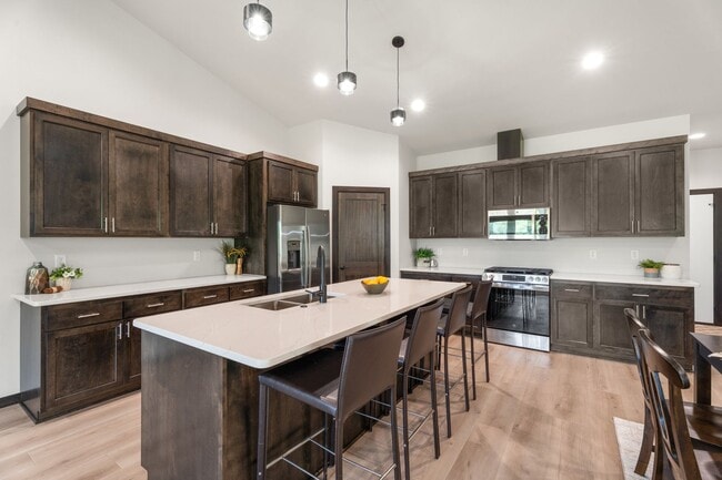 Building Photo - New Construction!