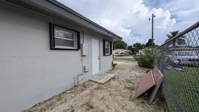 Building Photo - 1011 NW 9th St