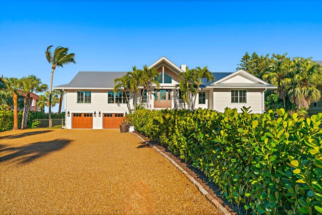 Building Photo - 116 S Sewalls Point Rd
