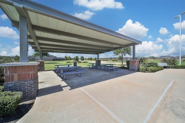 Building Photo - 12310 Greenwood Gate Dr