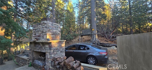 Building Photo - 27607 Oak Knoll Dr