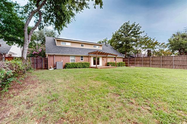 Building Photo - 2927 Selma Ln