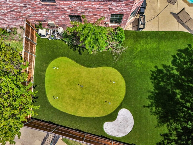 Building Photo - 3209 Normandy Dr