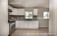 Building Photo - 2433 E Cameron Vista