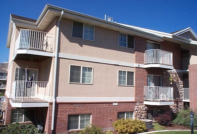 Building Photo - 3 bed 2 bath Orem Apartment for rent!