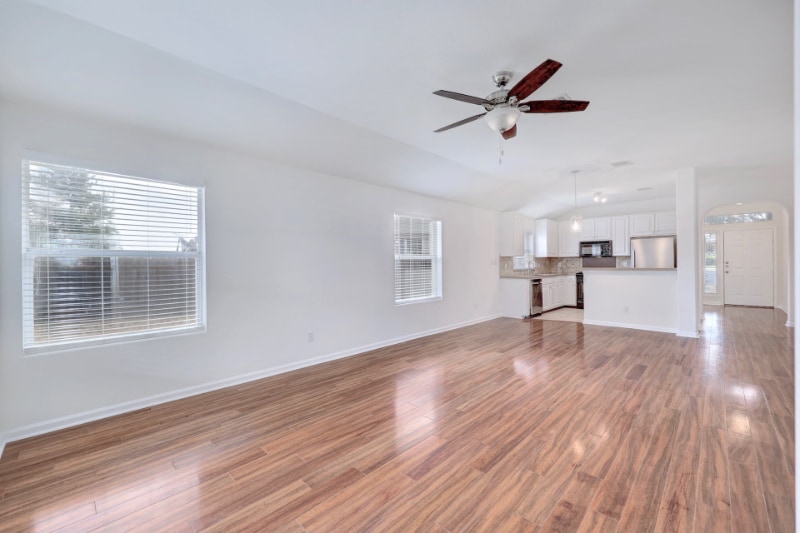 Building Photo - 1912 Avante Dr