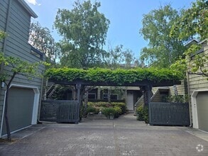 Building Photo - 119 Harbor Seal Ct