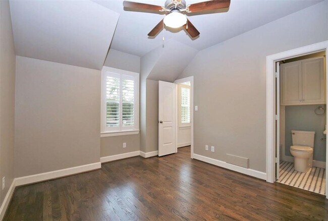 Building Photo - 1213 Althea Dr