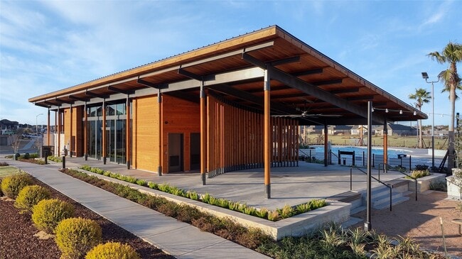 Building Photo - 5218 Pecan Orch Trl