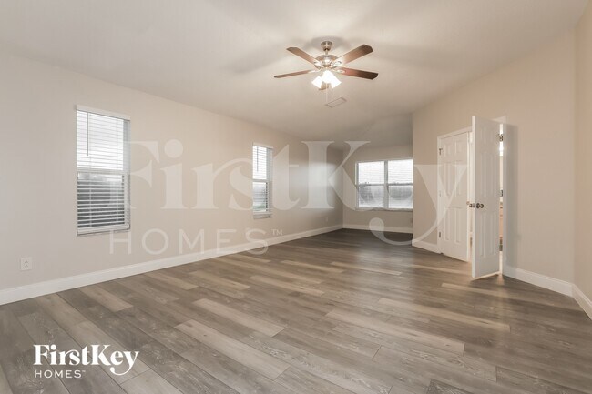 Building Photo - 8109 Orange Spring Dr