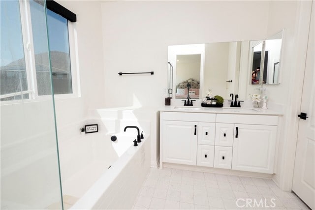 Building Photo - 8005 Rooster Ct