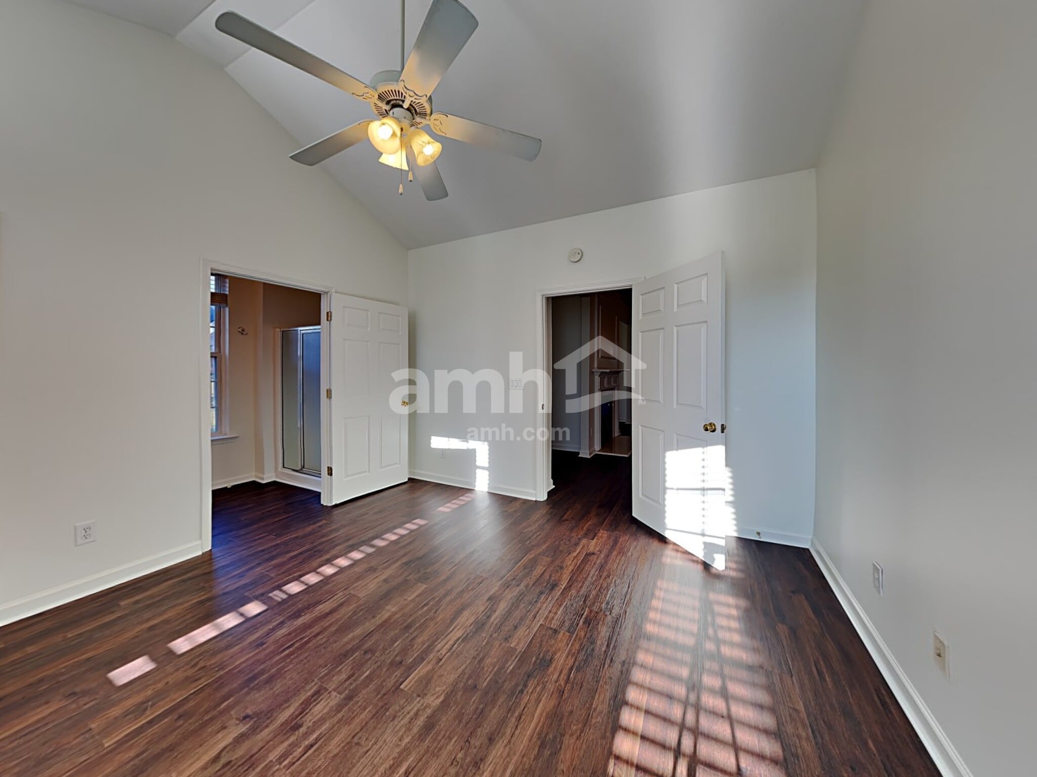 Building Photo - 5 Red Jonathan Ct