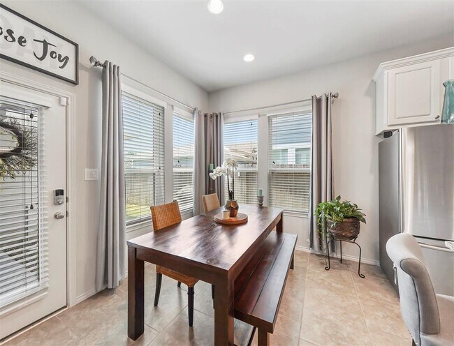 Building Photo - 17023 Canosa Dr