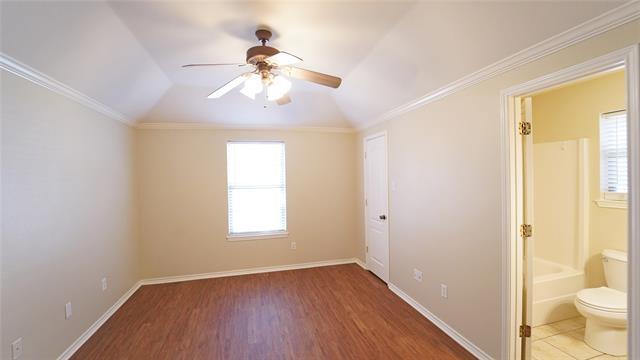 Building Photo - 1826 Rayna Dr