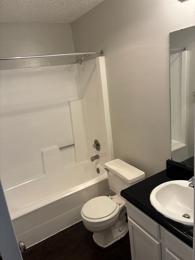 Building Photo - December Move In