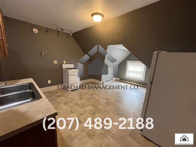 Building Photo - 16 West St