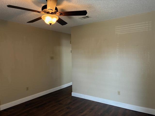Building Photo - 10252 Maverick Dr