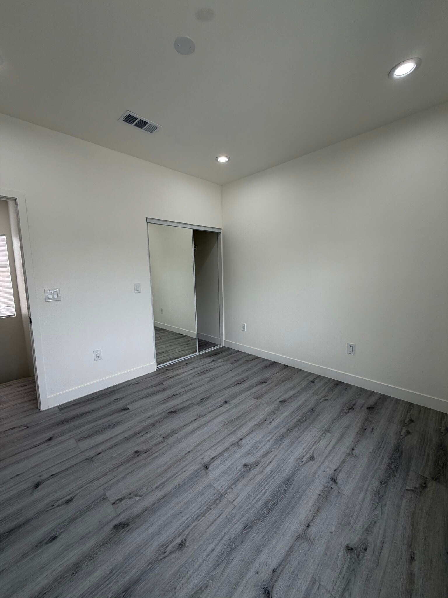 Building Photo - 3685 44th St