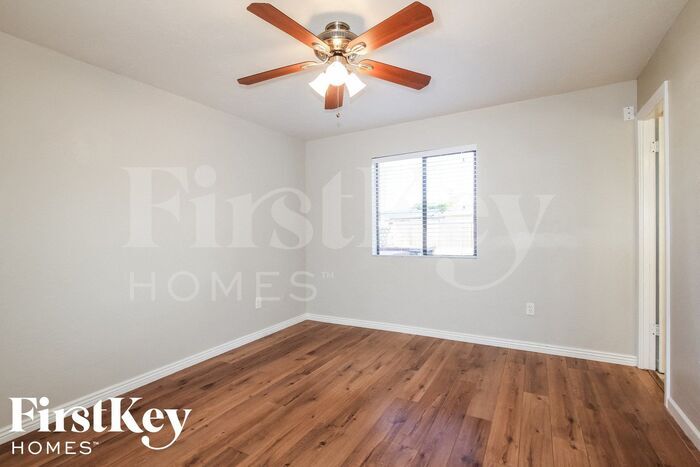 Building Photo - 3835 W Camino Acequia