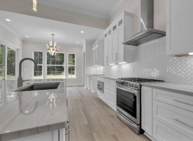 Building Photo - 1767 San Damian Rd