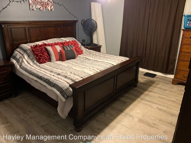 Building Photo - 3 br, 2 bath House - 1181 Northlake Drive