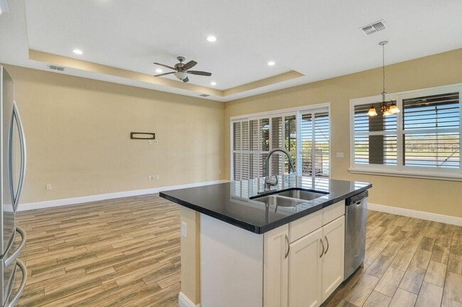 Building Photo - 2863 Bellarosa Circle