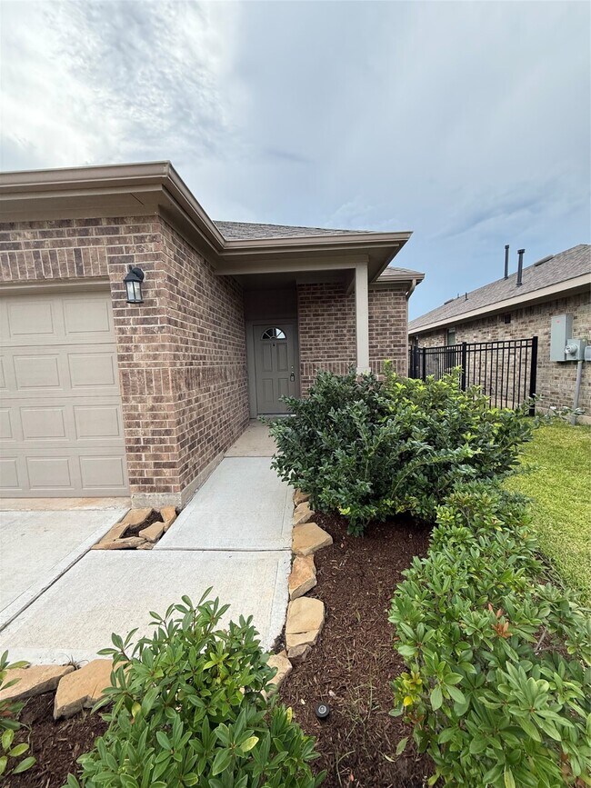 Building Photo - 413 Camino Bay Dr