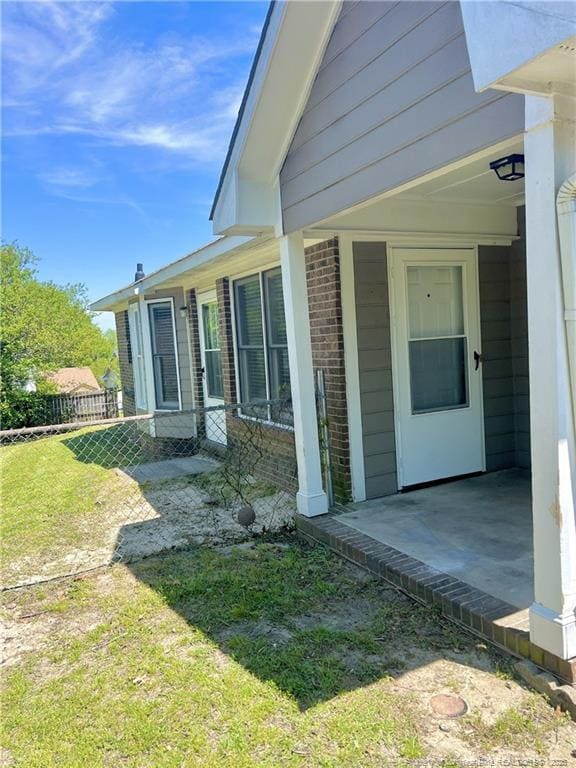 Building Photo - 1703 Winnabow Dr