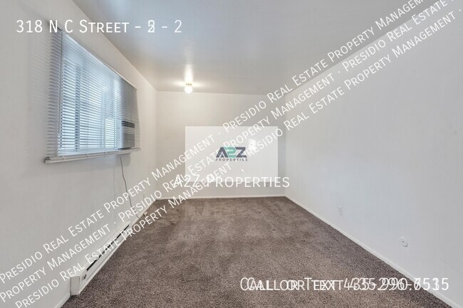 Building Photo - 318 N Center St