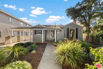 Building Photo - 4033 Lincoln Ave