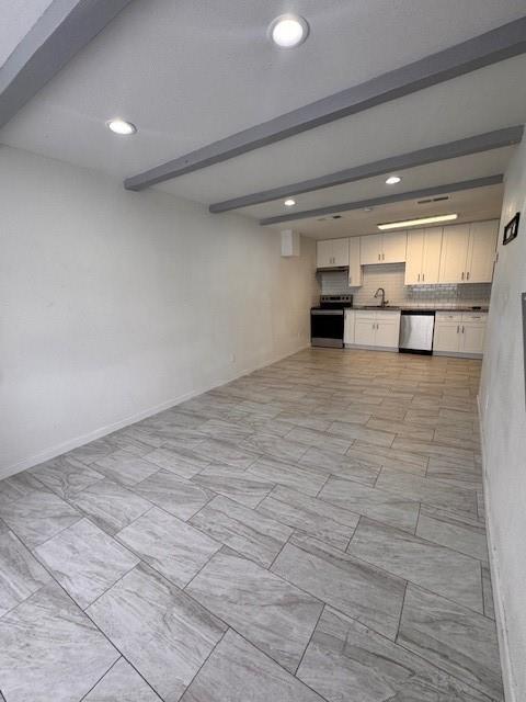Building Photo - 5929 Queensloch Dr