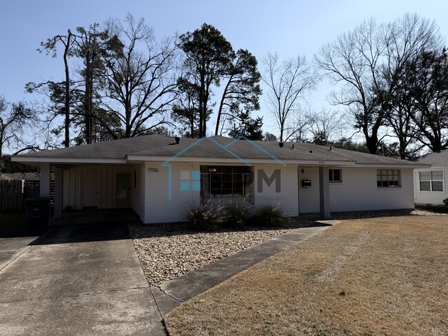 Building Photo - 1706 Lexington Ave