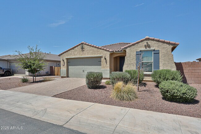Primary Photo - 18172 W Vista Norte St