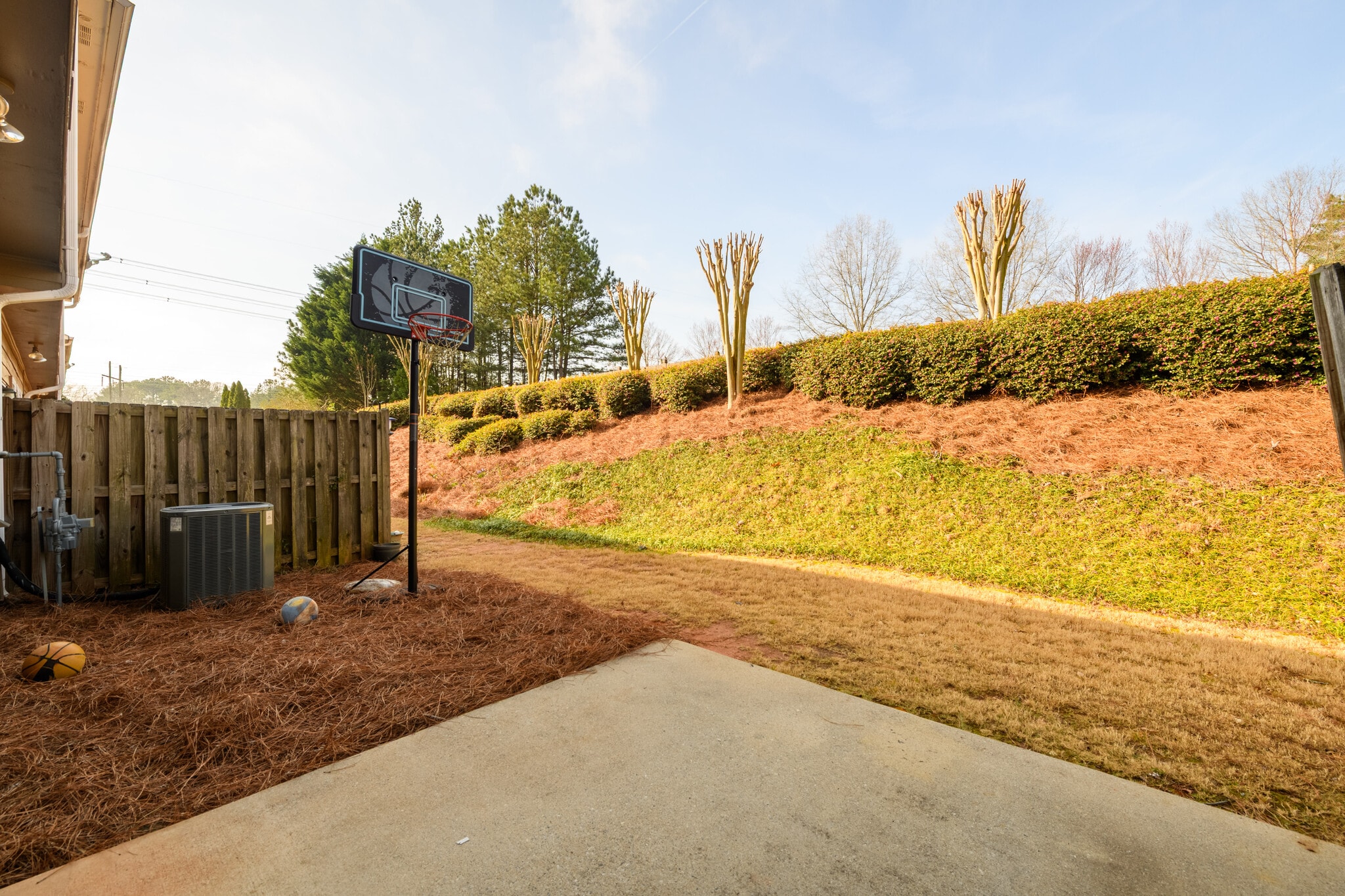 Building Photo - 1670 Granville Ct