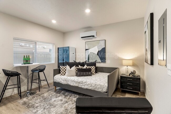 Interior Photo - Astor Community