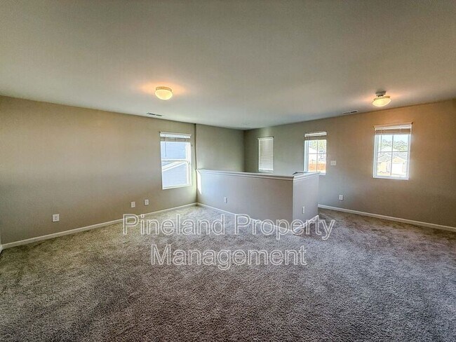 Building Photo - 475 Walters Run Dr