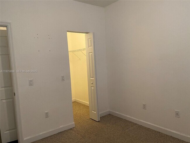 Building Photo - 210 NW 109th Ave