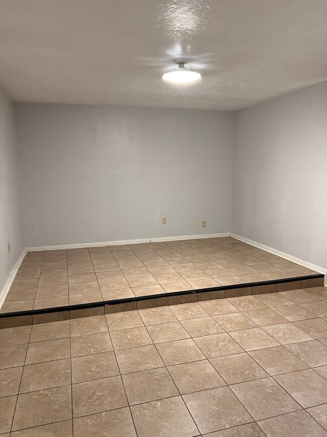 Building Photo - 2931 Sunwood Dr