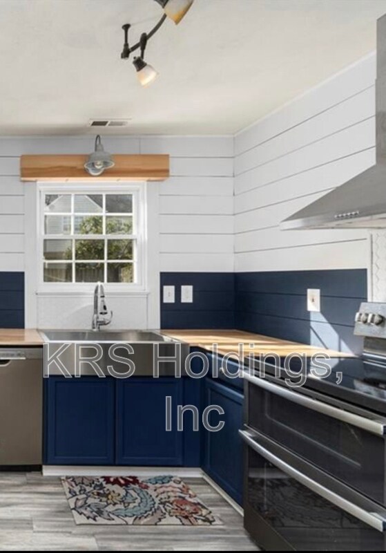 Building Photo - 3521 Regret Ln